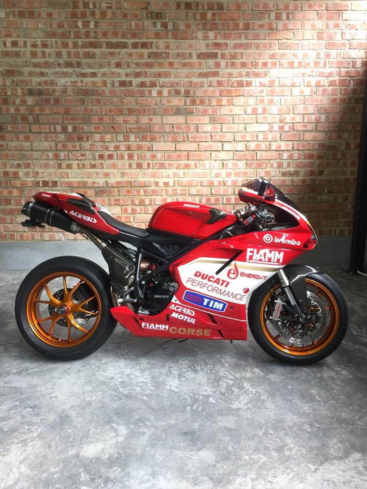 Ducati 848 Evo