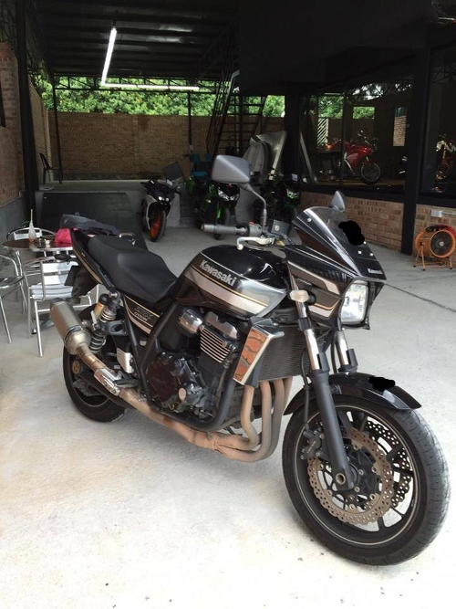 ZRX1200